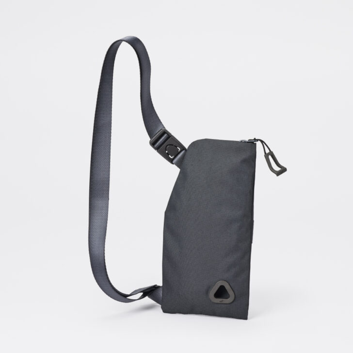 uF MOBILE POUCH CHARCOAL GRAY / モバイルポーチ チャコールグレー