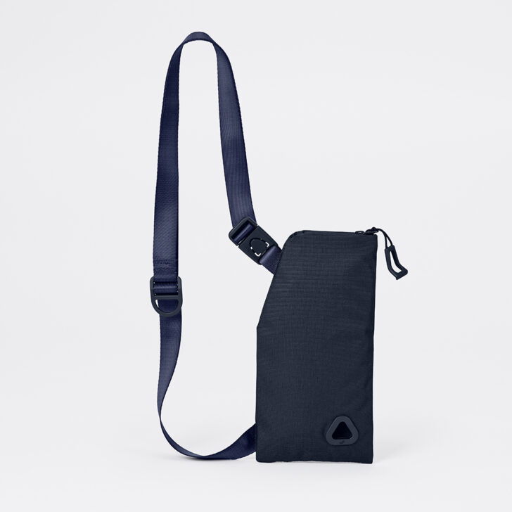 uF MOBILE POUCH NAVY / モバイルポーチ ネイビー